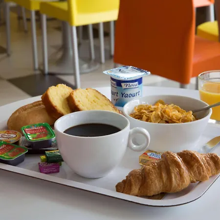 Premiere Classe - Aéroport Charles De Gaulle Roissy-en-France