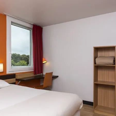 Premiere Classe Aeroport Charles De Gaulle Roissy-en-France