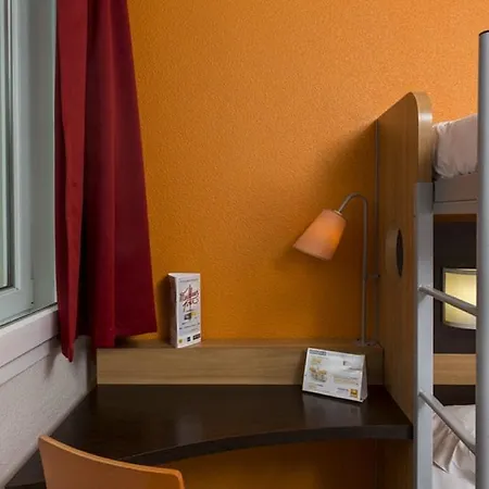 Premiere Classe Aeroport Charles De Gaulle Hotel 2*